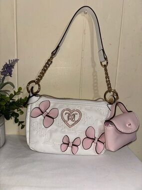 White and Pink Bow Accent Shoulder Bag with Heart Charm